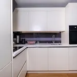 G Tower Residence Apartment Near Metro St 07778